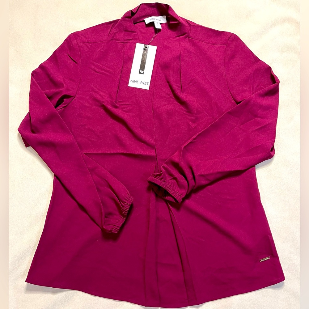 NWT Nine West‎ Top